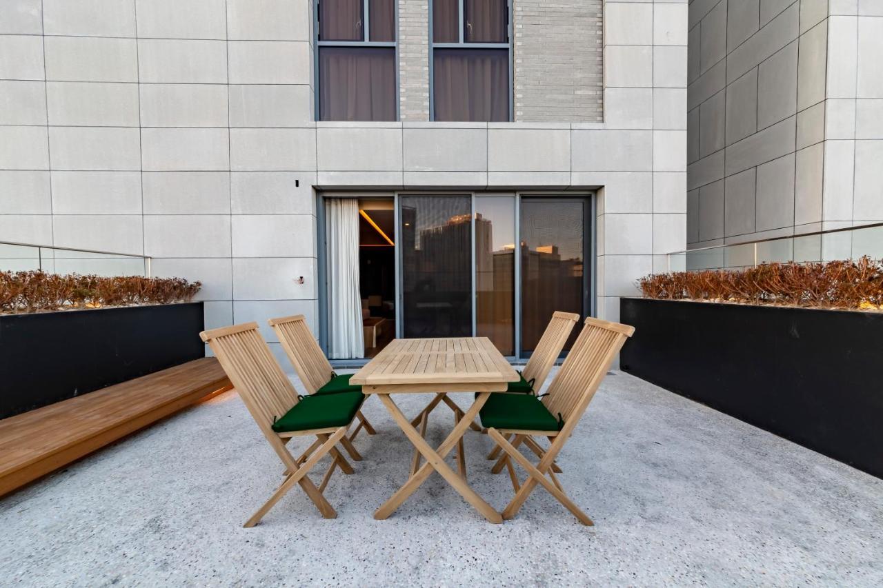Hound Hotel Haeundae Signature Busan Exterior foto